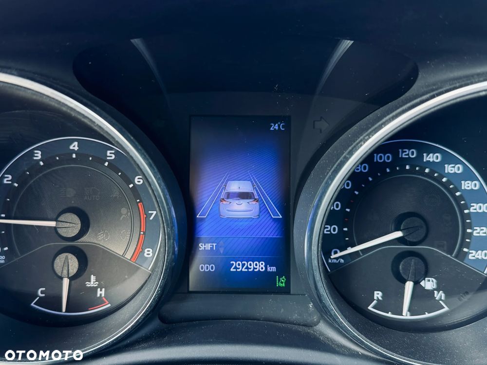 Toyota Auris 1.6 Premium - 14