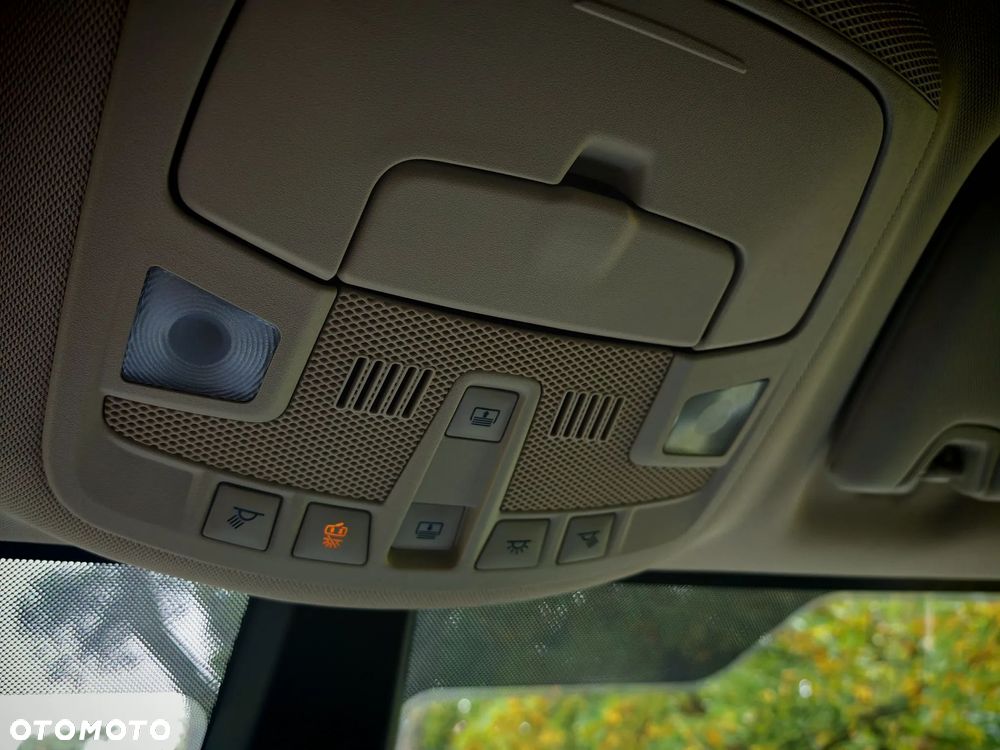 Ford S-Max 2.0 TDCi Titanium - 22