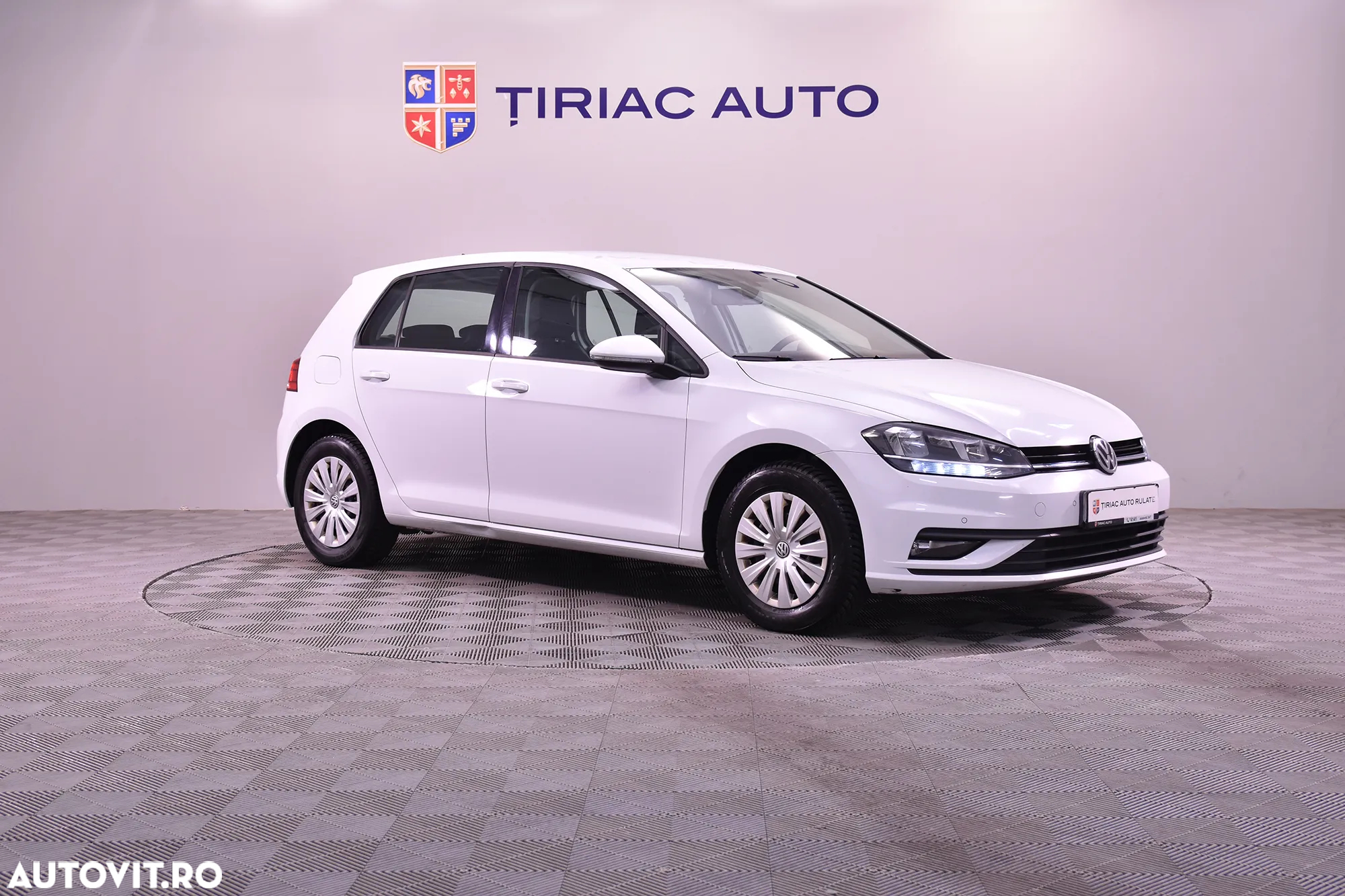 Volkswagen Golf - 7