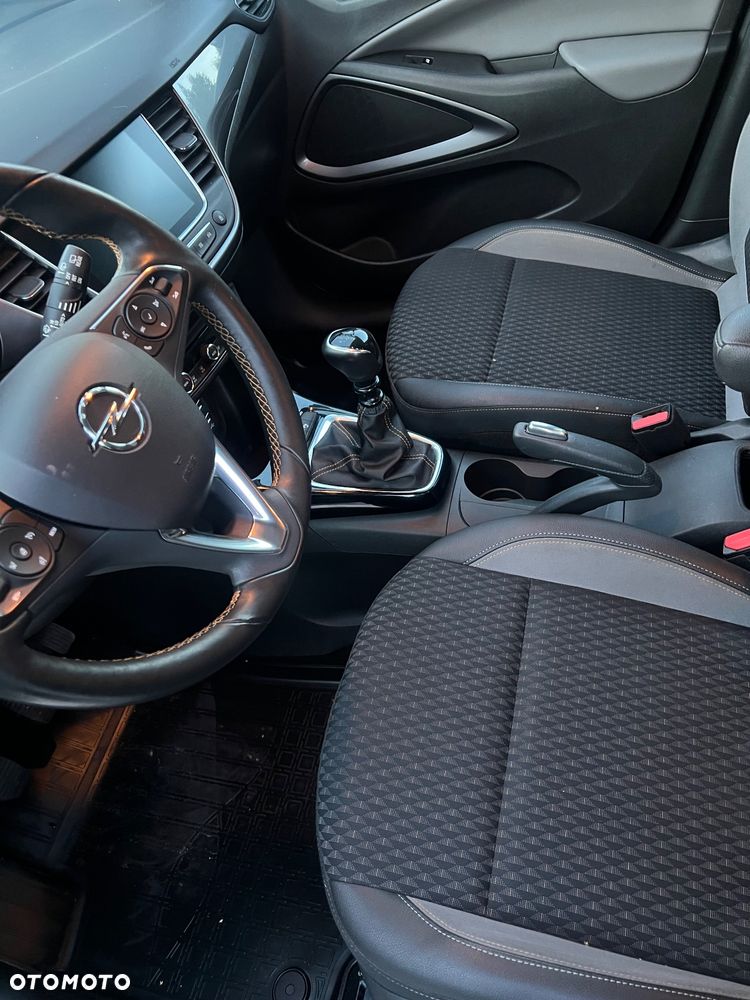 Opel Crossland X - 23