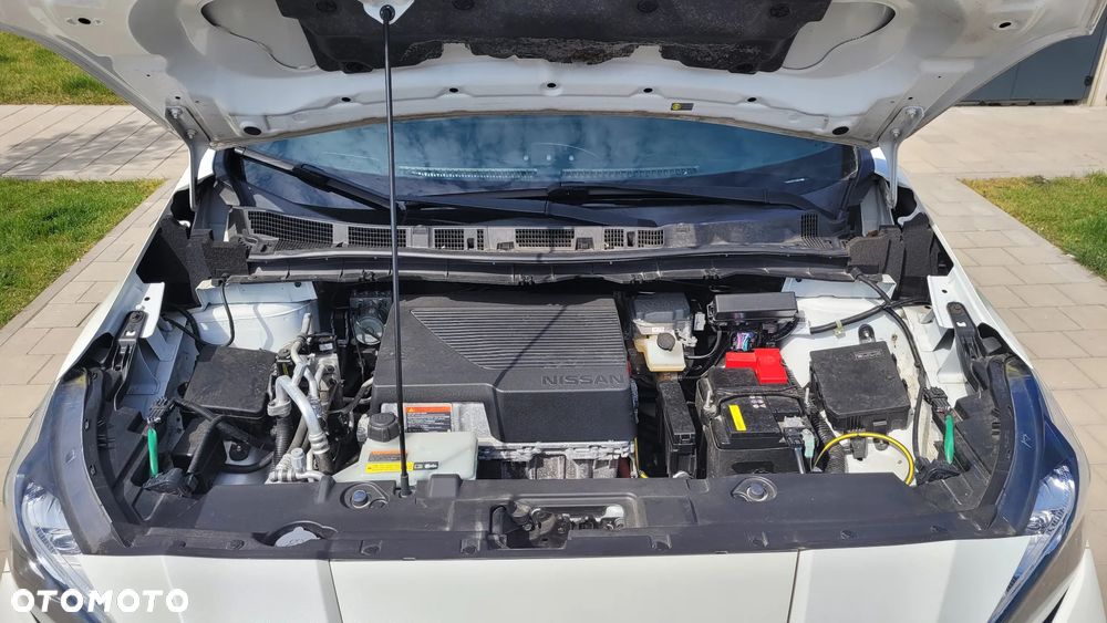 Nissan Leaf 40 kWh Tekna - 8