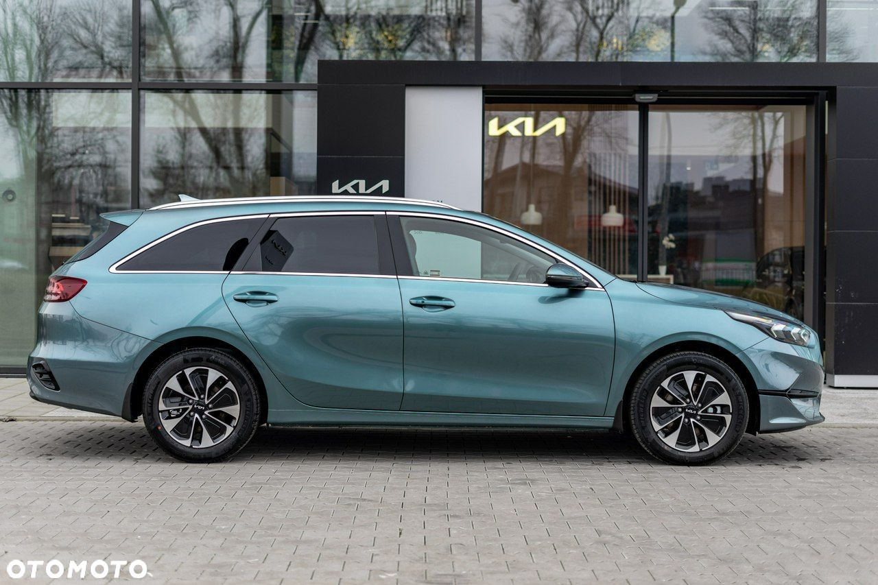 Kia Ceed - 6