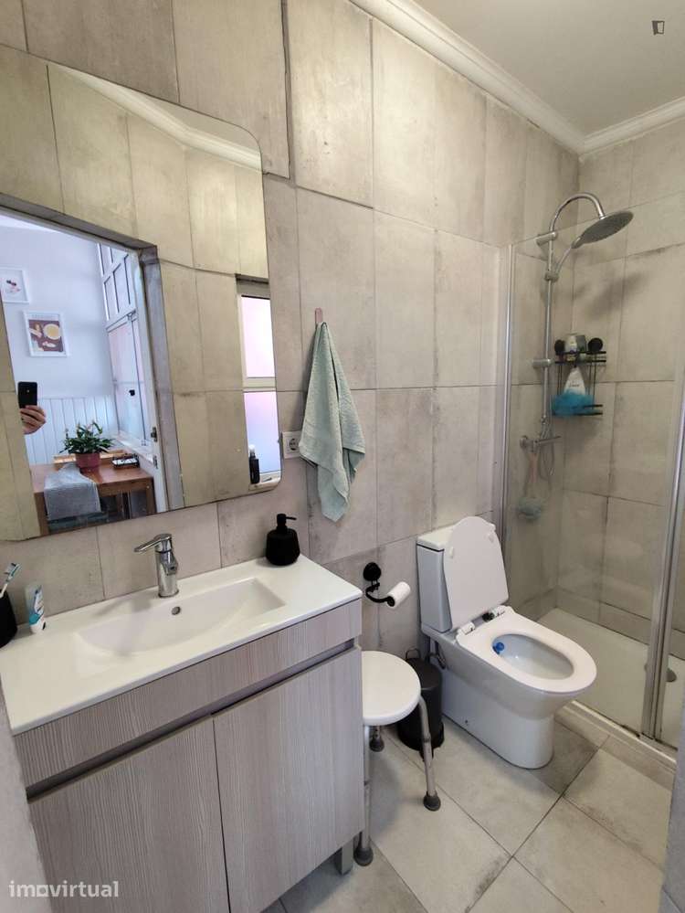Quarto - localizado em Penha de França Lisbon - Grande imagem: 2/16