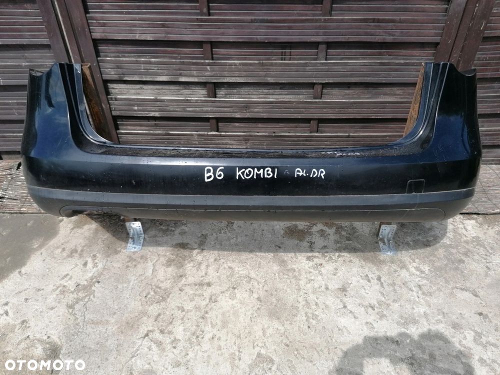 Zderzak tył Volkswagen Passat B6 Kombi