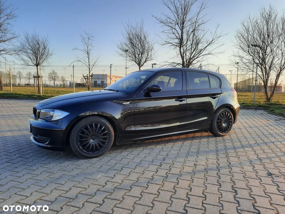 BMW Seria 1 116i Edition Sport - 1