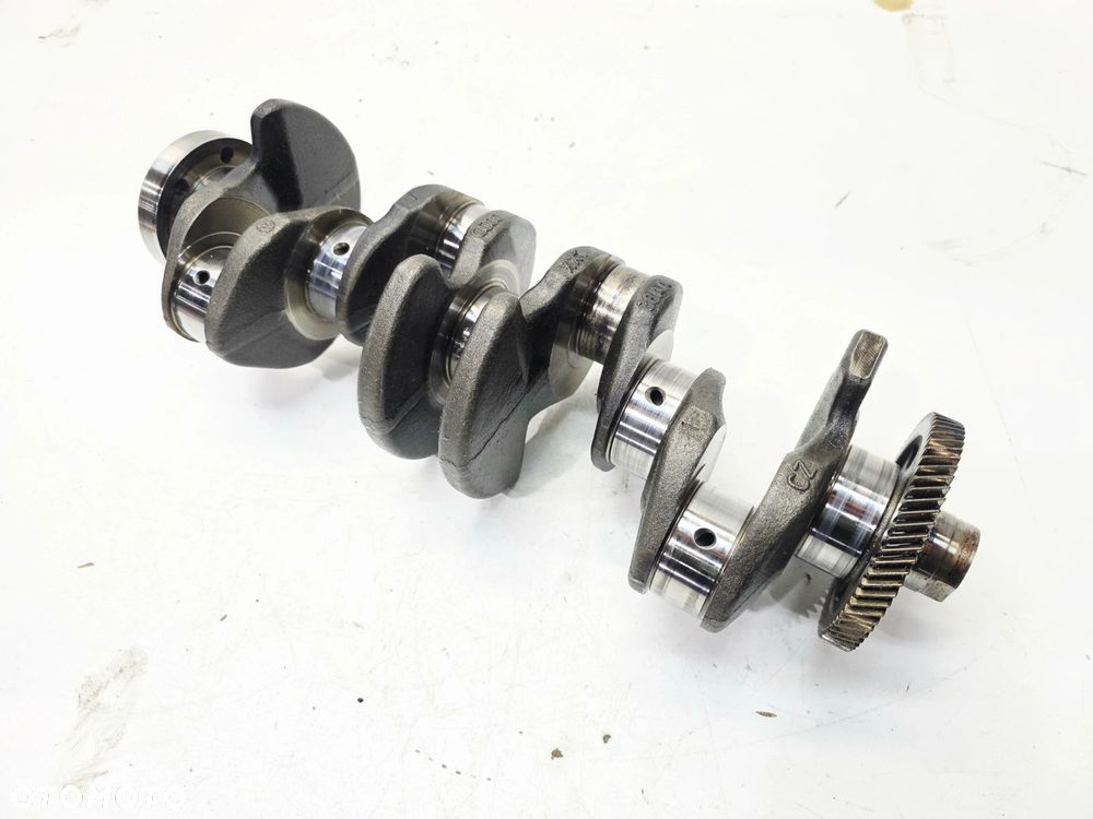 WAŁ KORBOWY AUDI VOLKSWAGEN SEAT SKODA 2.0 TDI CFF CJC 38AA 5/26 ZATARTY - 2