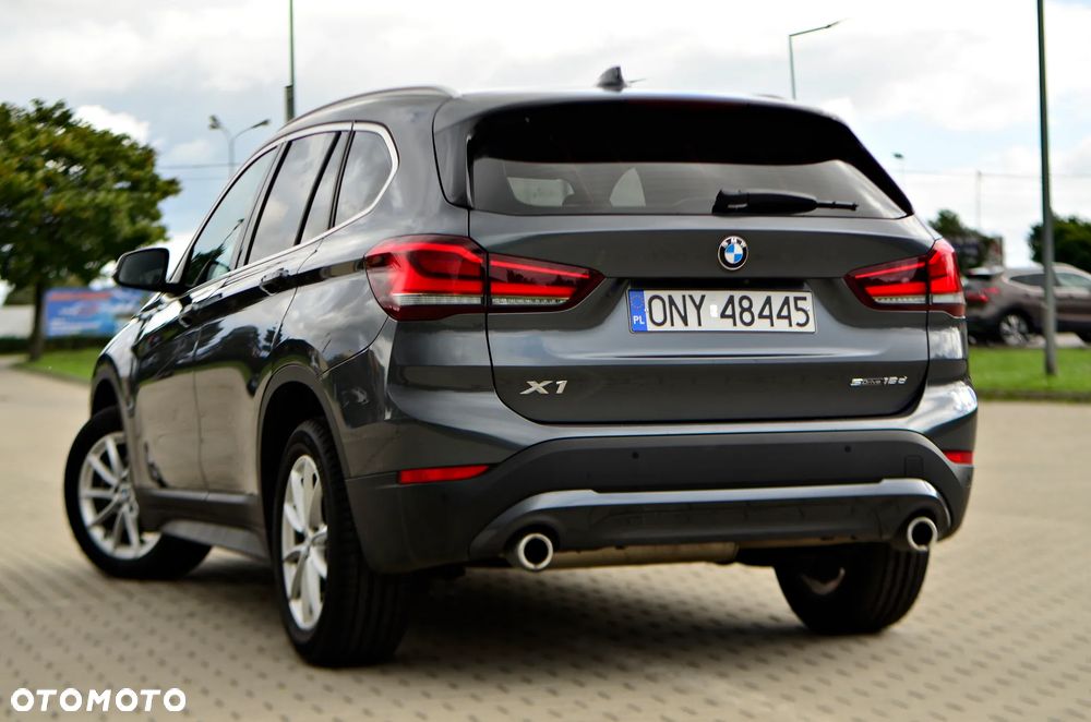 BMW X1 sDrive18d Business Edition - 8
