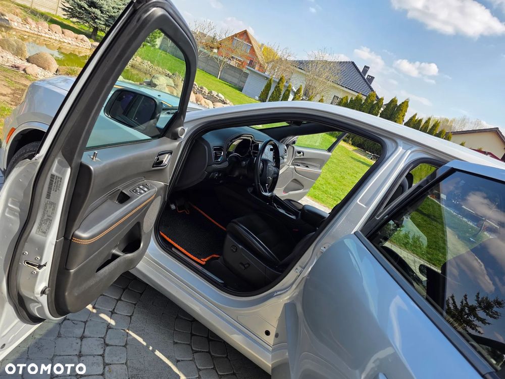 Dodge Durango 5.7 R/T - 17