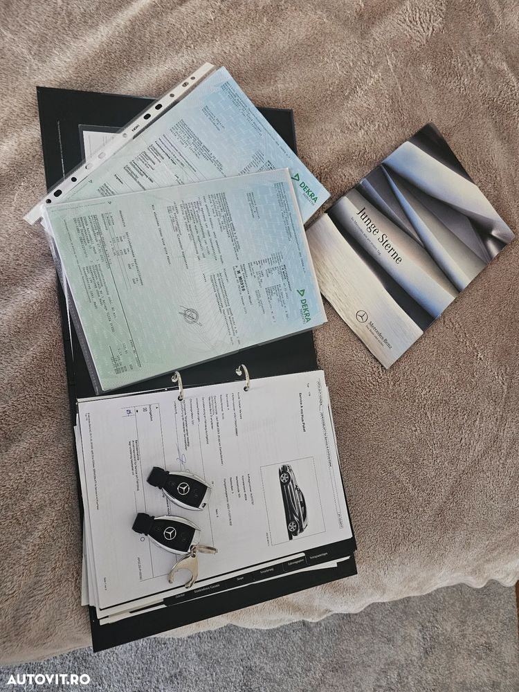 Mercedes-Benz A 200 7G-DCT - 11