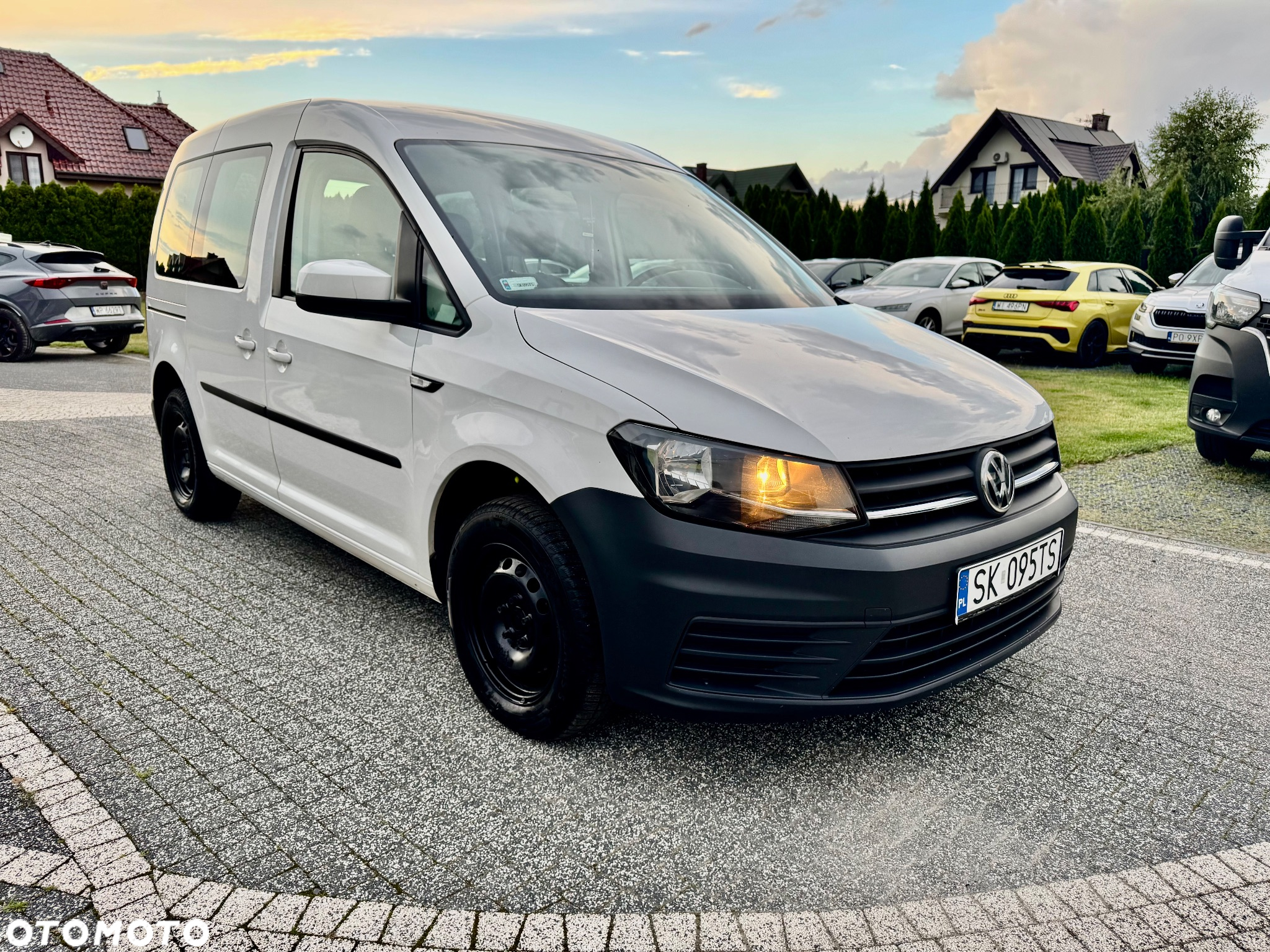 Volkswagen Caddy 2.0 TDI Comfortline - 7