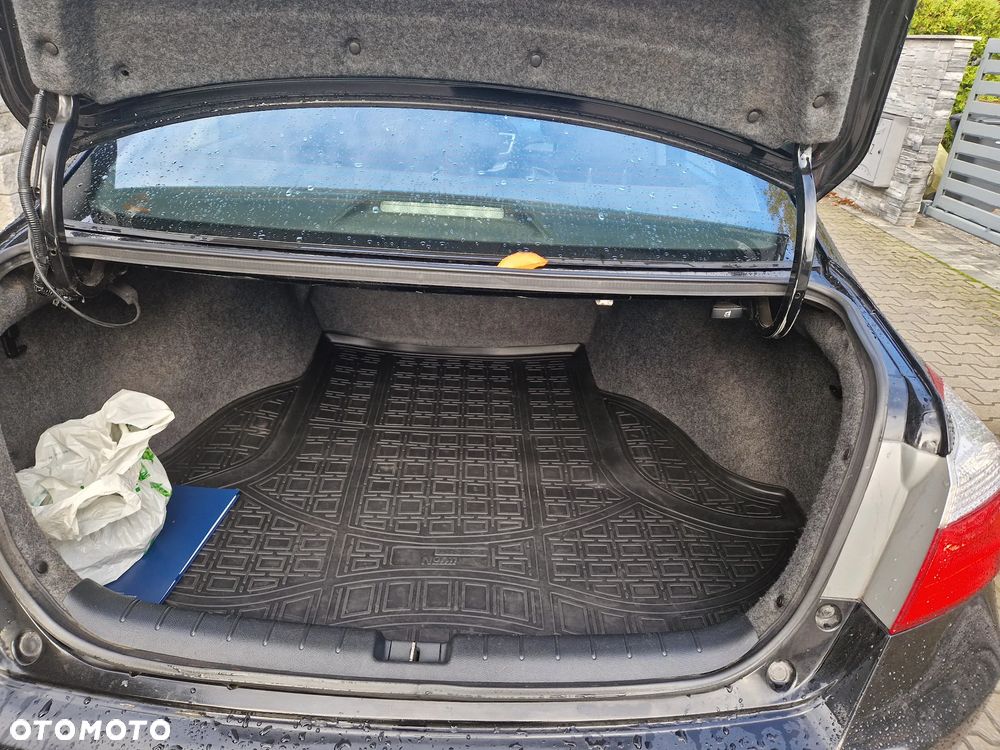 Honda Accord 2.4 LX - 4