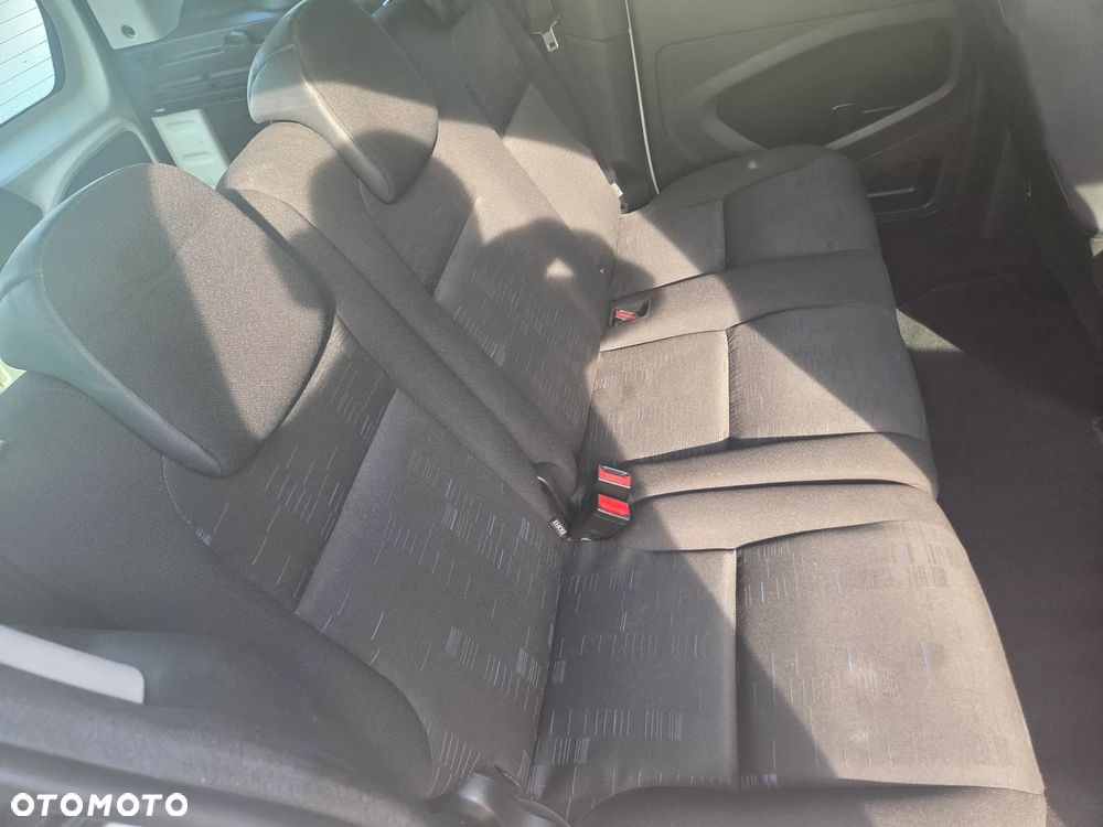 Citroën Berlingo 1.6 HDi 75 Advance - 11