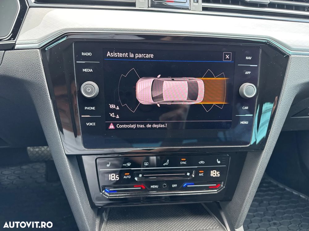VOLKSWAGEN Passat 2021 — imagine 26