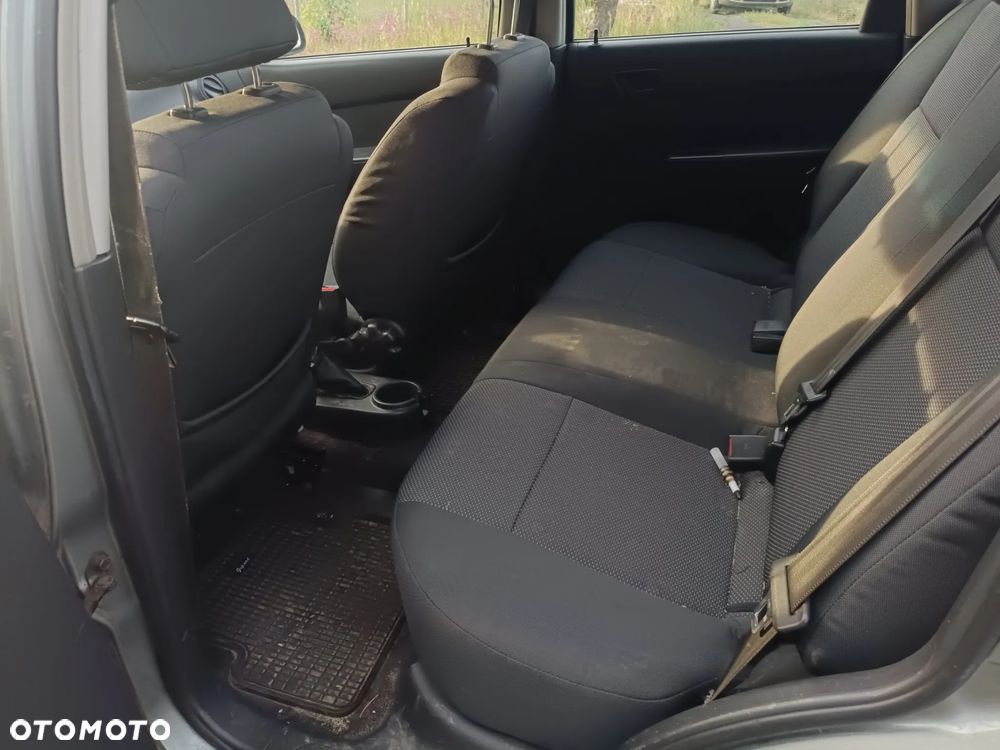 Chevrolet Aveo 1.2 16V LS - 5
