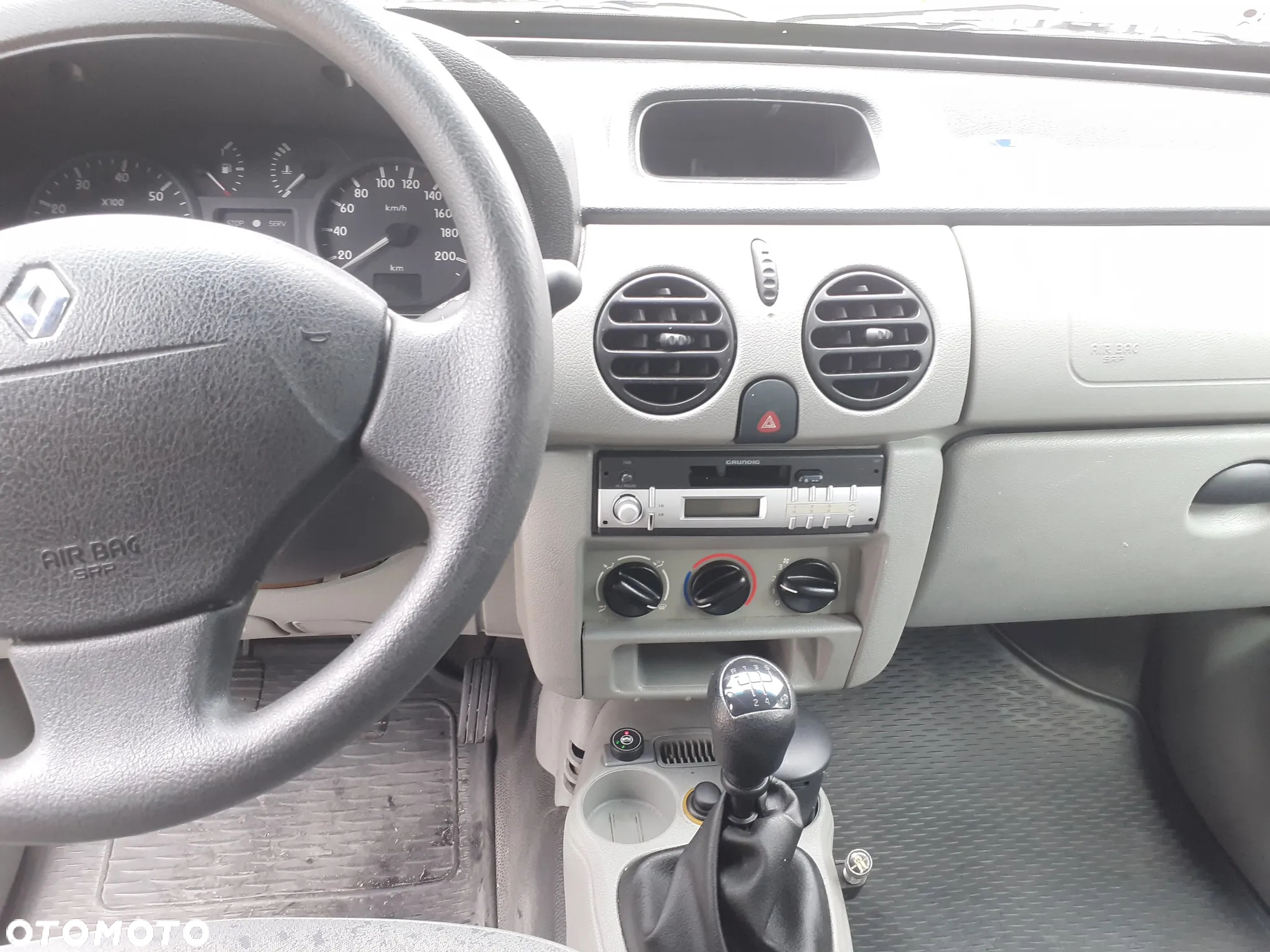 Renault Kangoo - 8