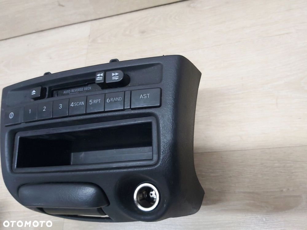 Toyota Yaris I LIFT radio kaseta 86120-0D070 - 2