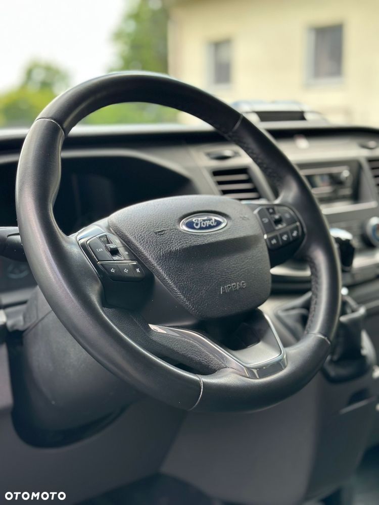 Ford Transit - 11