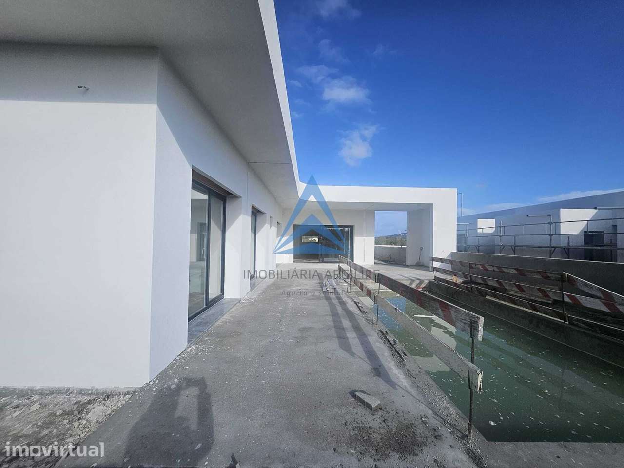 Moradia T4 Térrea - Piscina e Jardim - Grande imagem: 5/43