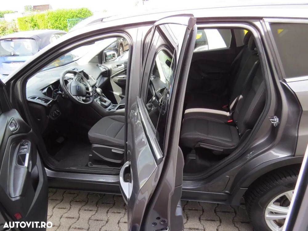 Ford Kuga 1.5 EcoBoost 4x4 Aut. Titanium - 9