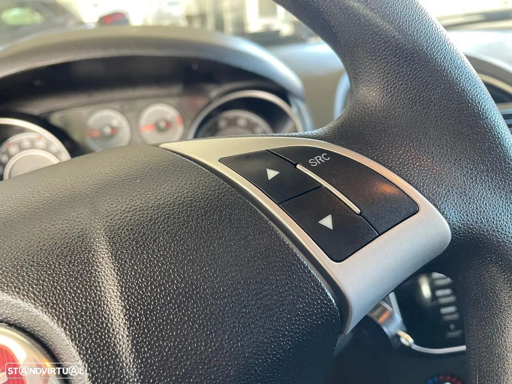 Fiat Punto 1.2 Lounge Start&Stop - 18