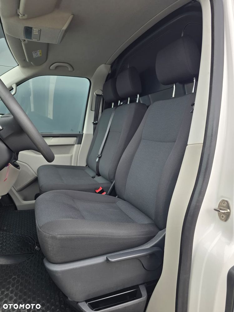 Volkswagen TRANSPORTER T6 - 6