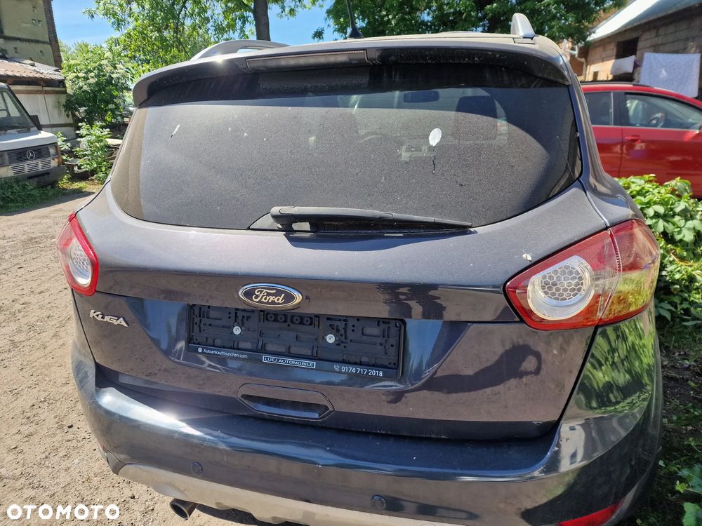 Klapa  tył ford  kuga  Mk1  w  kolorze  E  0 - 1