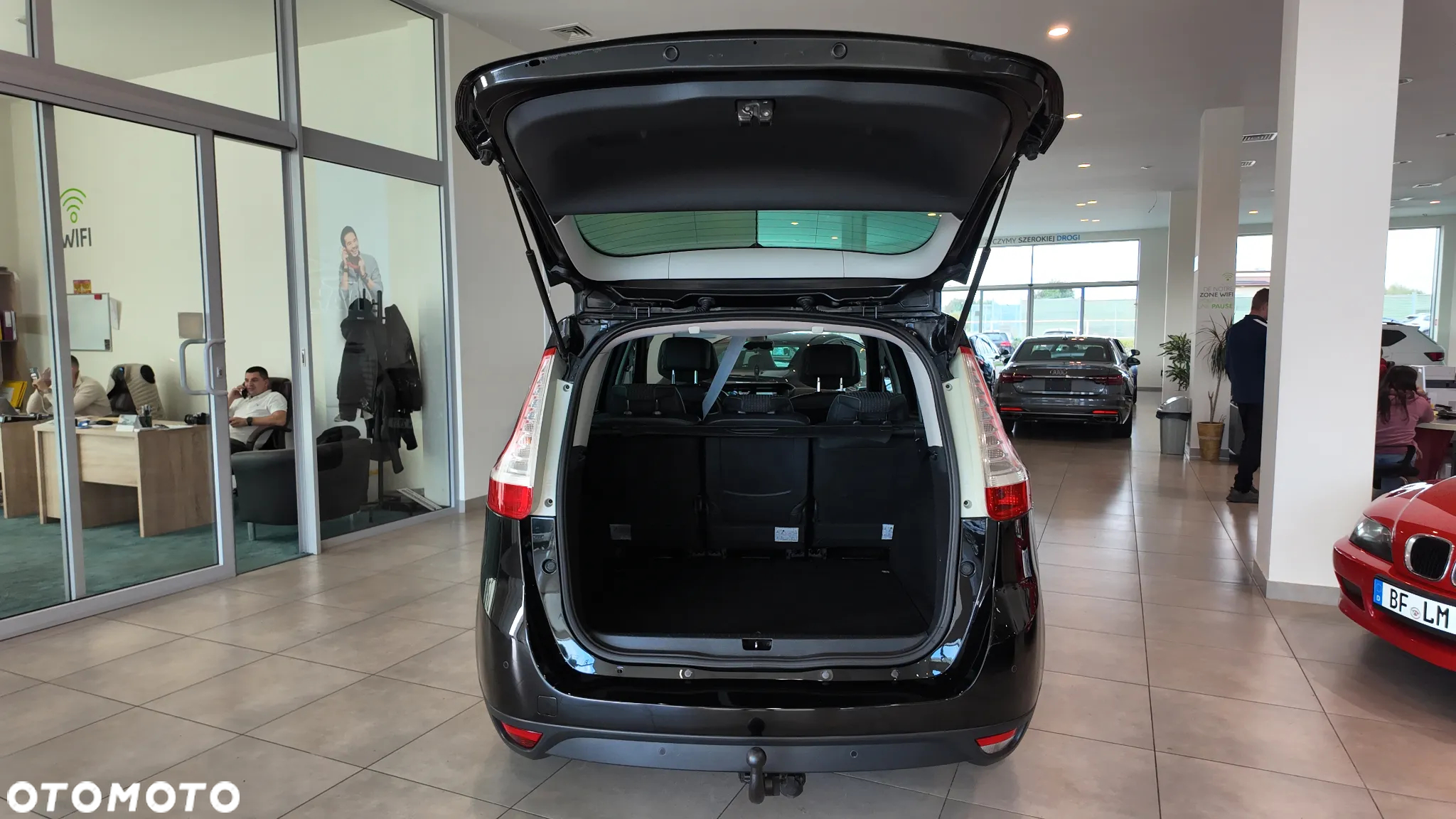 Renault Scenic 2.0 16V 140 CVT Bose Edition - 40