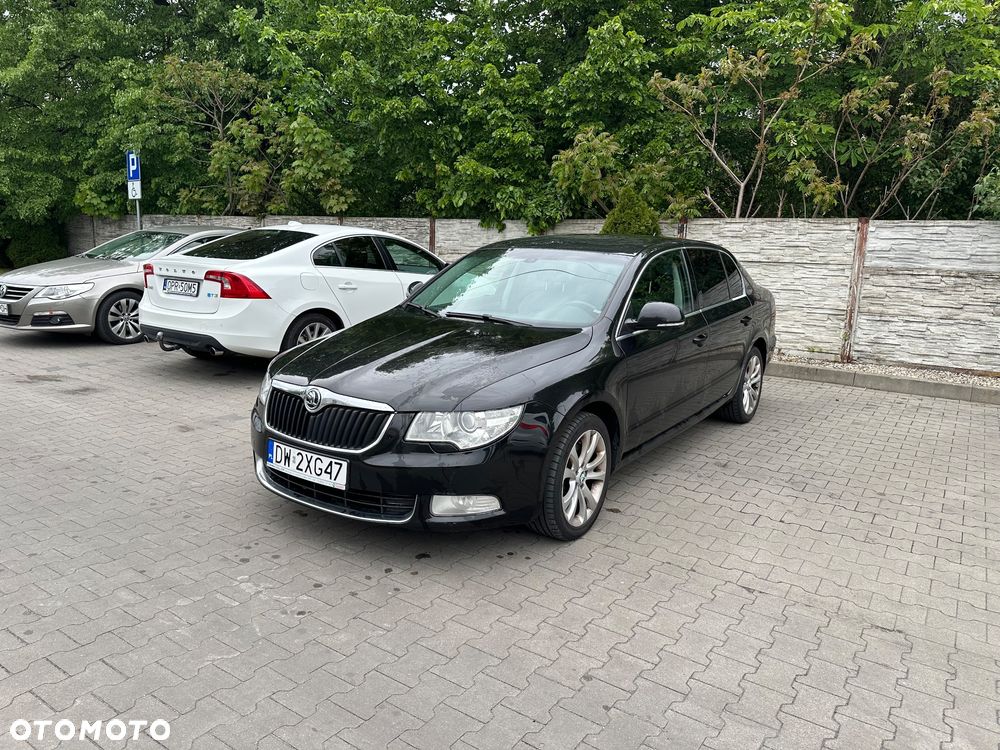 Skoda Superb 2.0 TDI Elegance DSG - 1