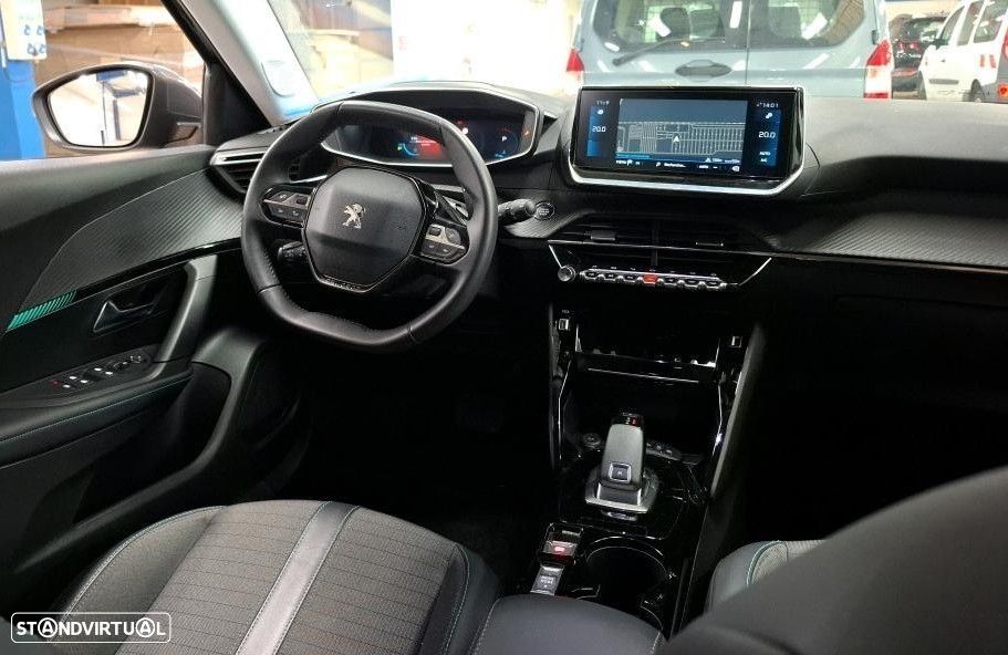 Peugeot 2008 1.2 PureTech Allure Pack EAT8 - 7