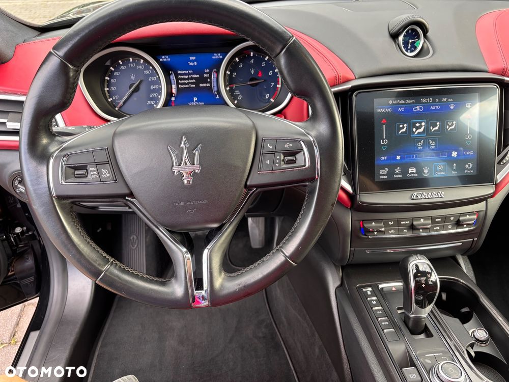 Maserati Ghibli S - 7