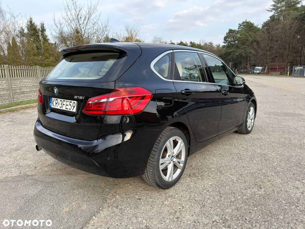 BMW Seria 2 218i - 4