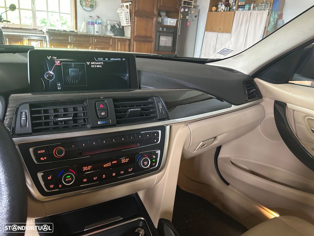 BMW 320 d Auto Line Luxury - 8
