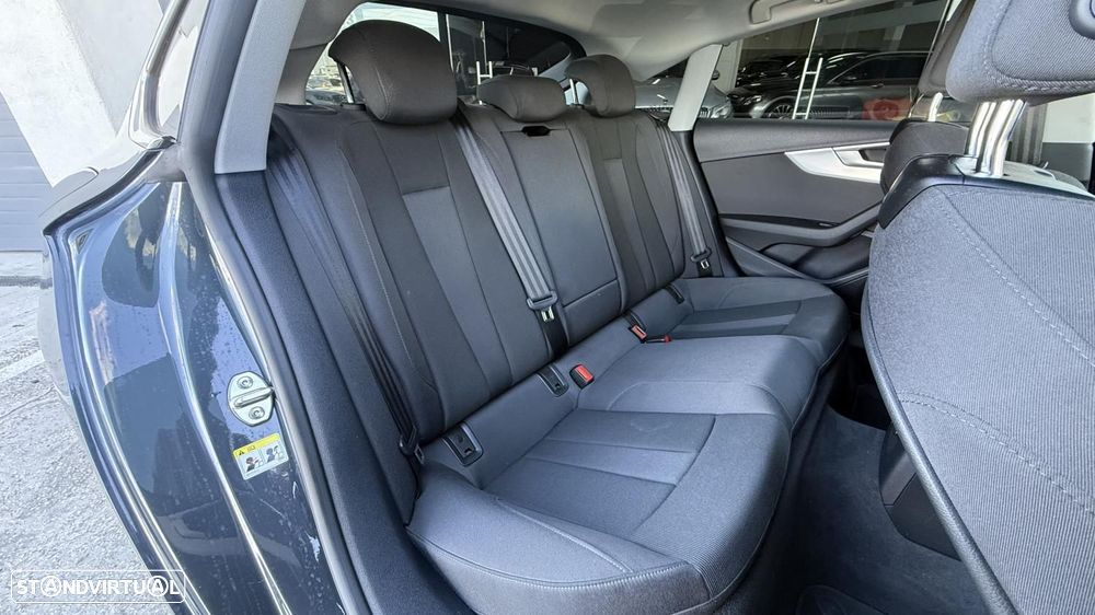 Audi A5 Sportback 35 TDI Sport S tronic - 5