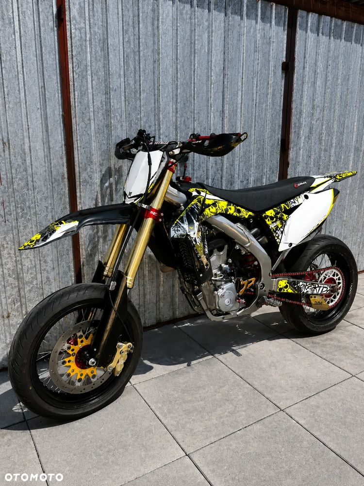 Suzuki RM-Z - 3