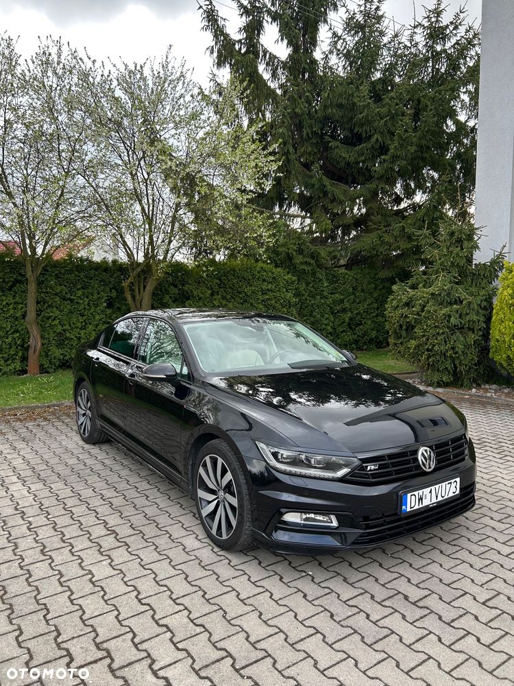 Volkswagen Passat - 2