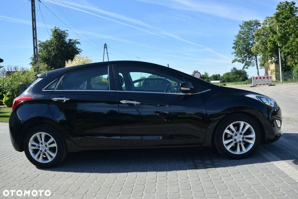 Hyundai i30 1.6 CRDi Premium - 9