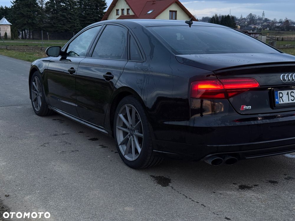 Audi S8 Plus 4.0 TFSI Quattro - 6