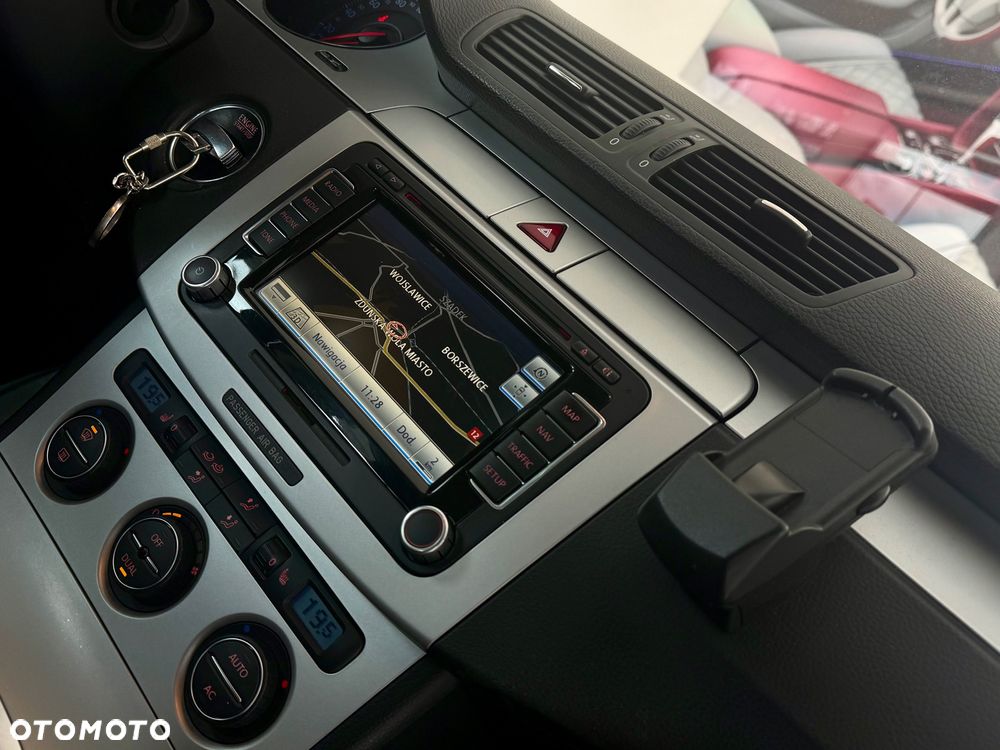 Volkswagen Passat - 6