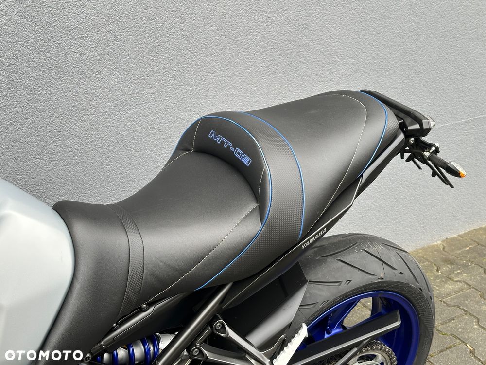 Yamaha MT - 12