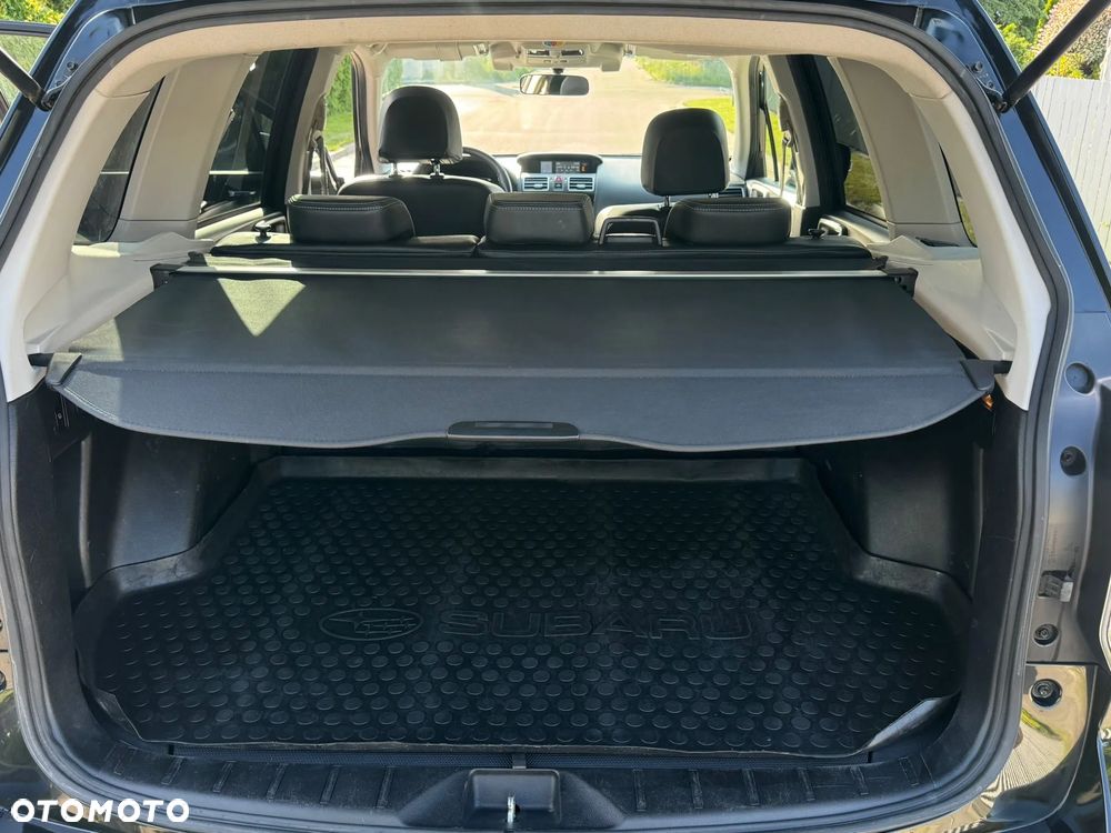 Subaru Forester 2.0 i Exclusive Special (EyeSight) Lineartronic - 13