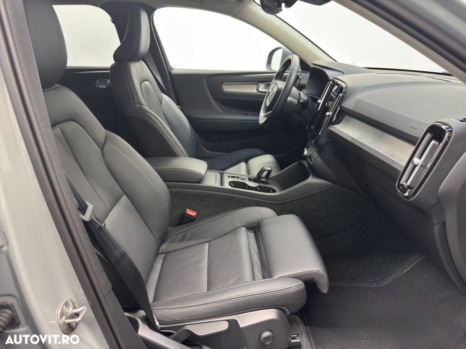 Volvo XC 40 - 15
