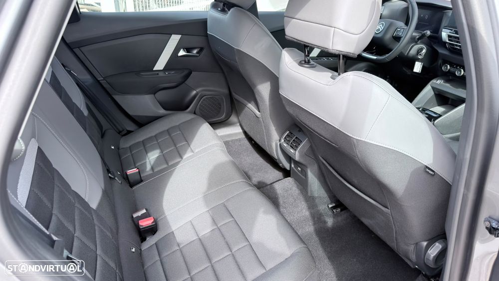 Citroën C4 1.2 Hybrid Plus e-DSC6 - 11