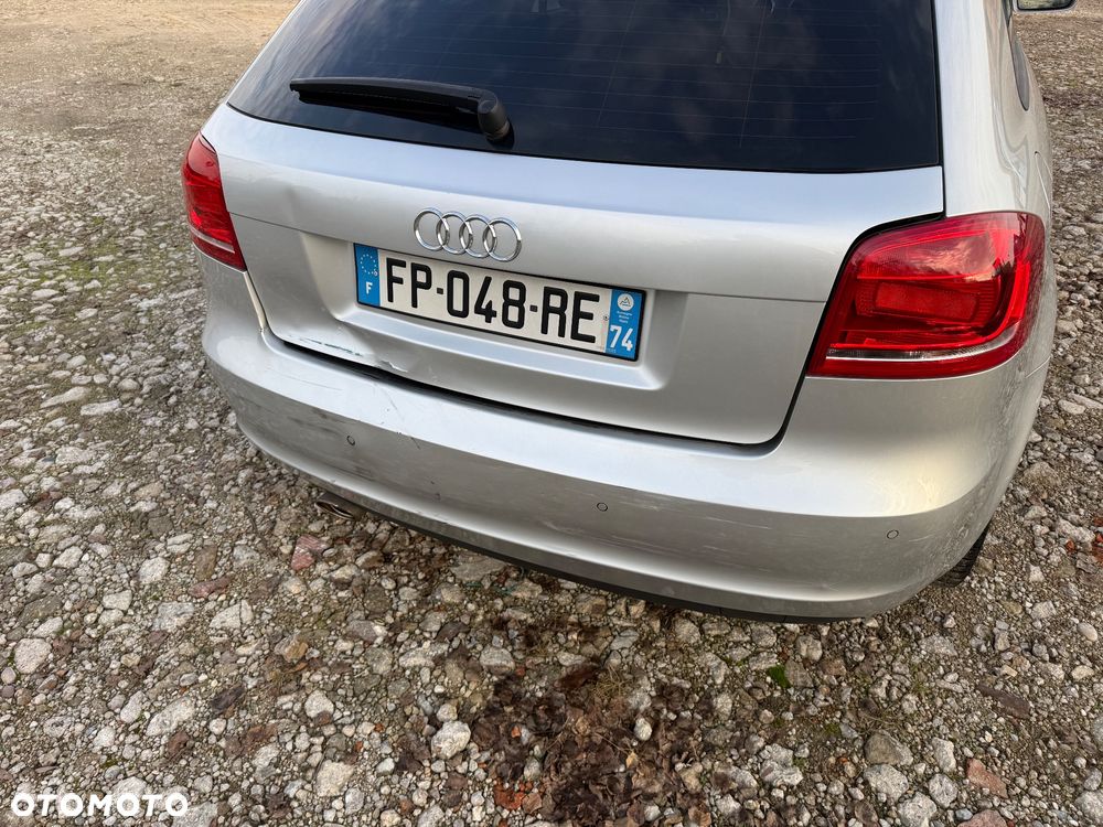Audi A3 3-drzwiowe 1.6 TDI DPF S line Sportpaket - 10