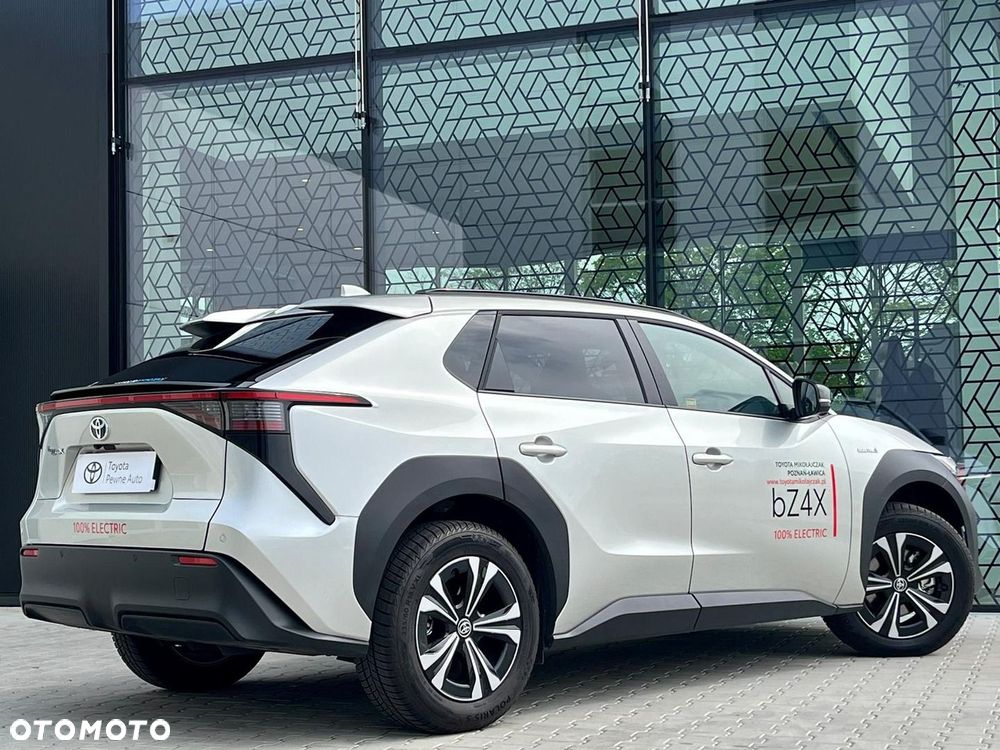 Toyota bZ4X 71.4kWh Prestige - 12
