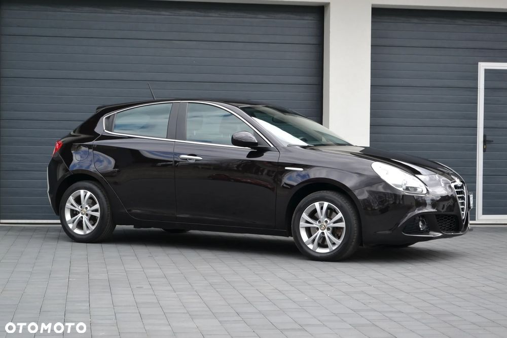 Alfa Romeo Giulietta - 11