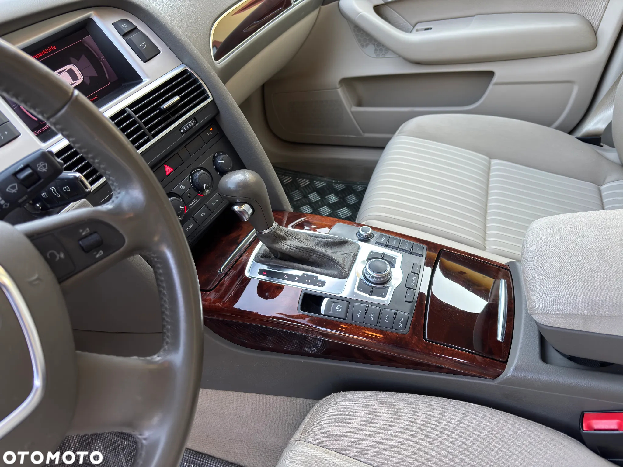 Audi A6 2.0T FSI Multitronic - 9