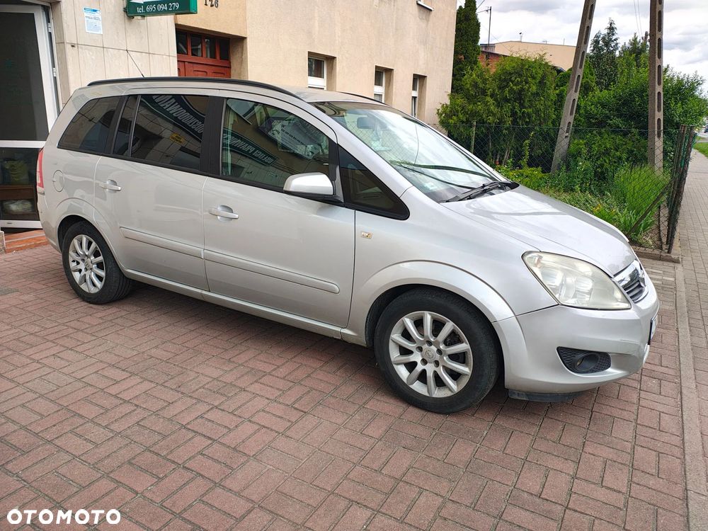Opel Zafira 1.8 Enjoy - 2