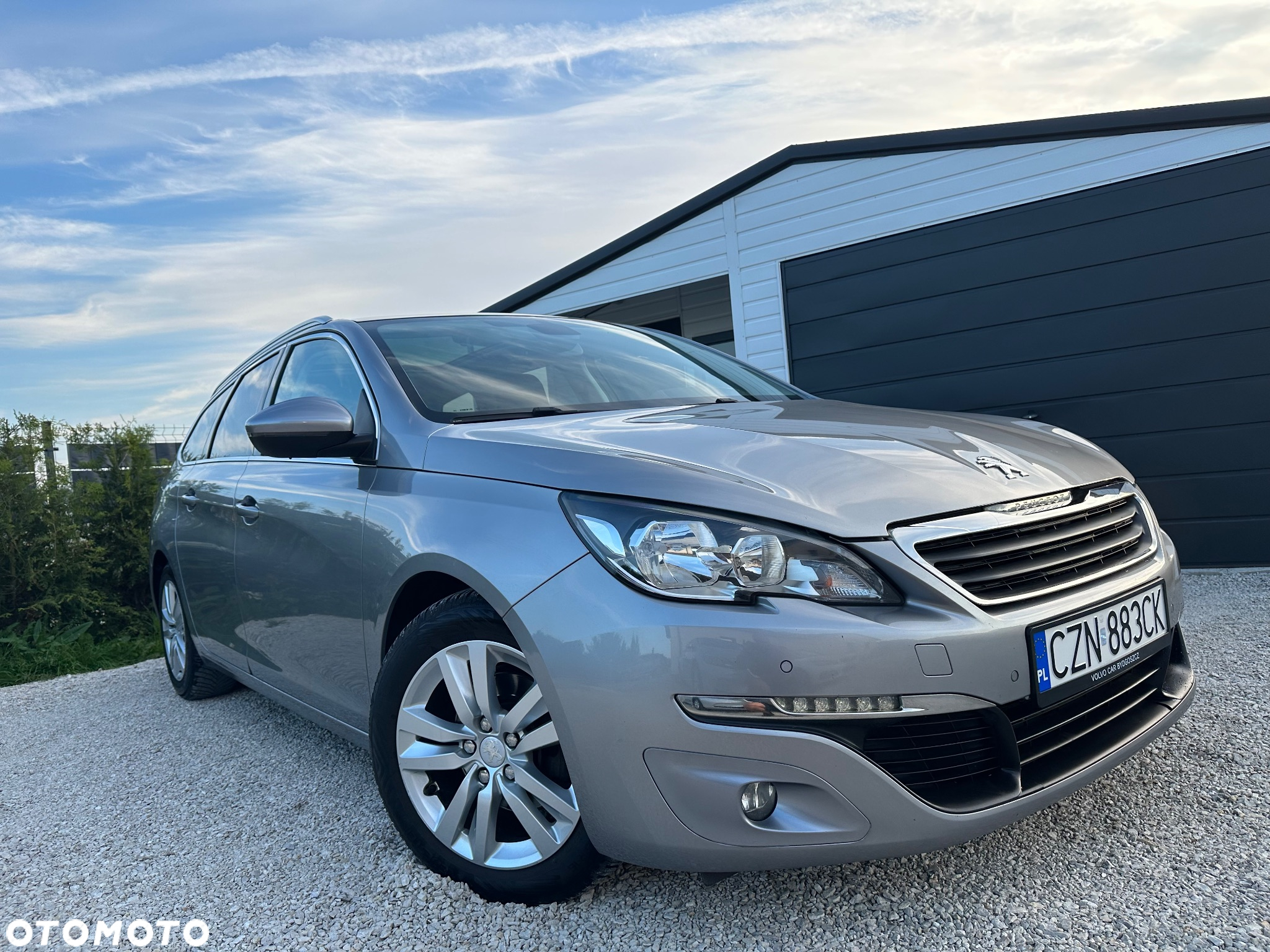 Peugeot 308 1.6 BlueHDi Allure S&S - 2