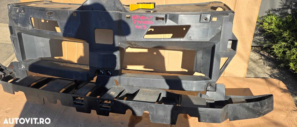 Suport grila radiator cu absorber soc bara fata Renault Express 2021 + - 3
