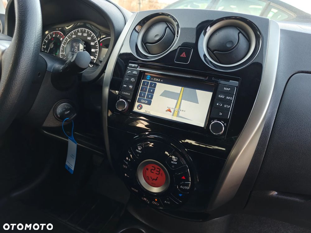 Nissan Note 1.2 Tekna EU6 - 13